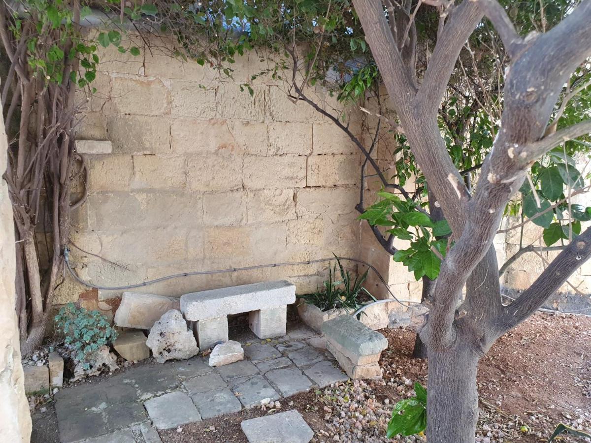 Ave Maria Guest House Saint Julian's Exterior photo